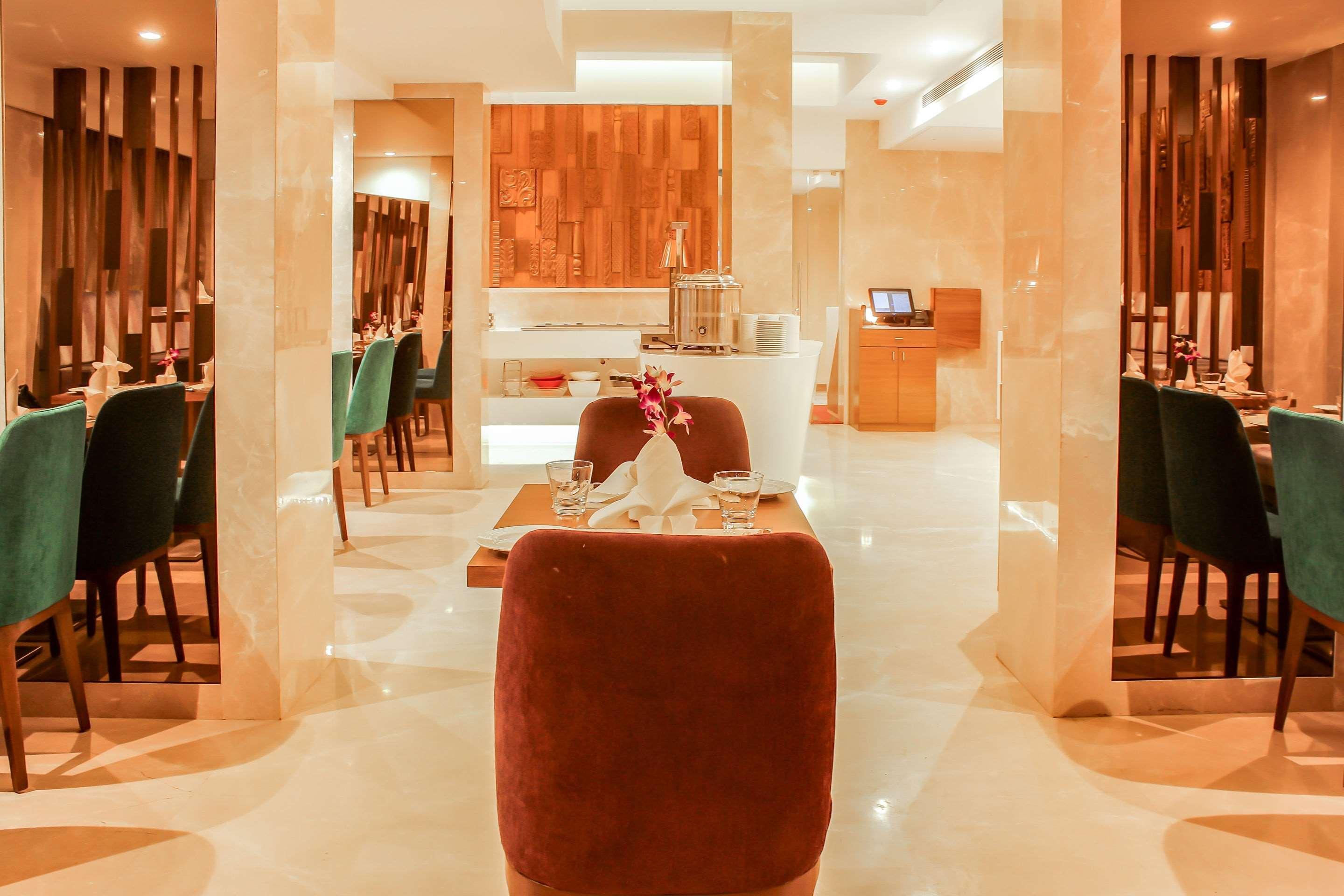Hotel Heritage Formerly Known As Comfort Inn Heritage Mumbai Exteriör bild