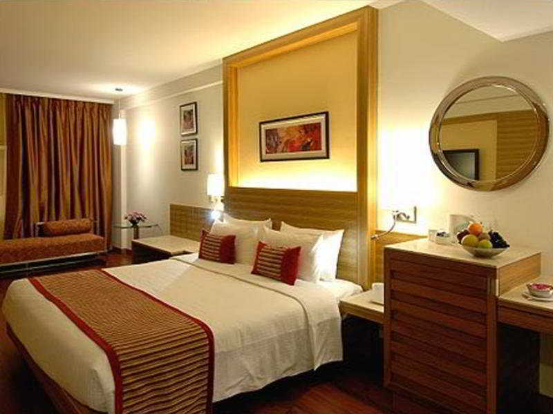 Hotel Heritage Formerly Known As Comfort Inn Heritage Mumbai Rum bild