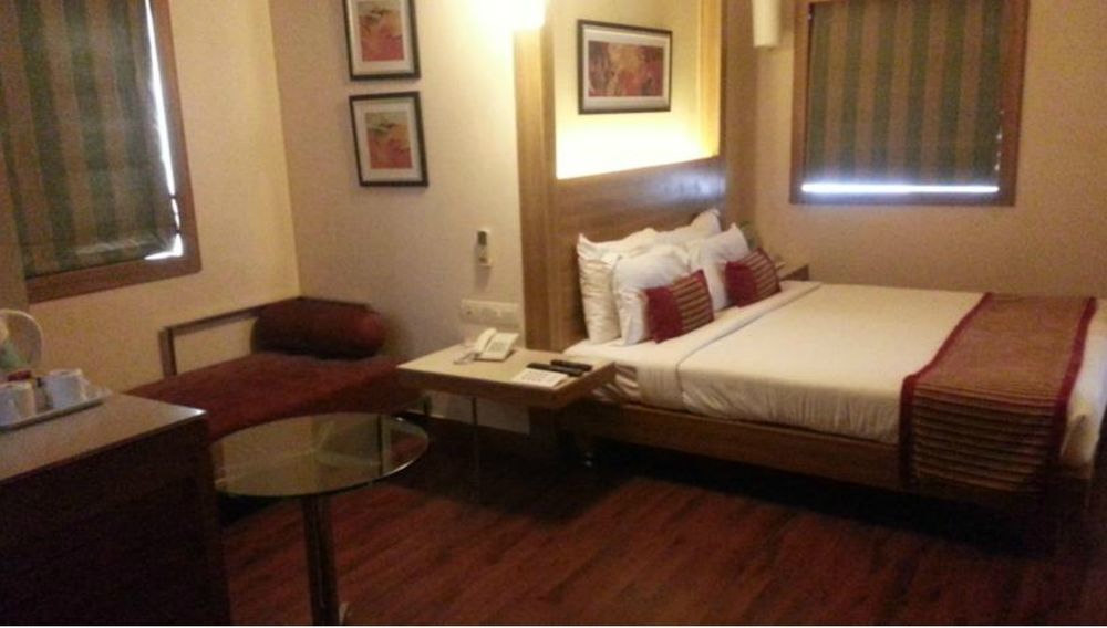 Hotel Heritage Formerly Known As Comfort Inn Heritage Mumbai Exteriör bild