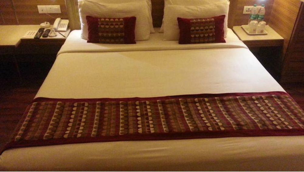 Hotel Heritage Formerly Known As Comfort Inn Heritage Mumbai Exteriör bild