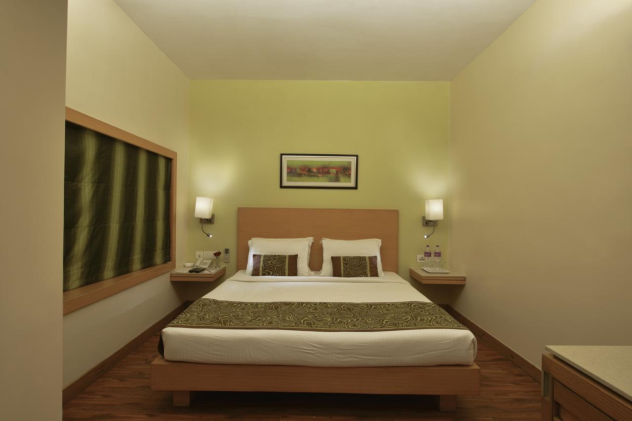Hotel Heritage Formerly Known As Comfort Inn Heritage Mumbai Exteriör bild