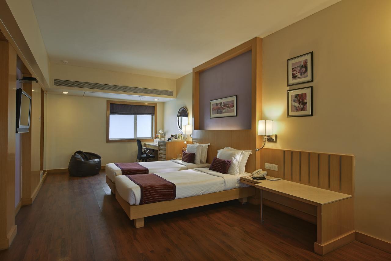 Hotel Heritage Formerly Known As Comfort Inn Heritage Mumbai Exteriör bild