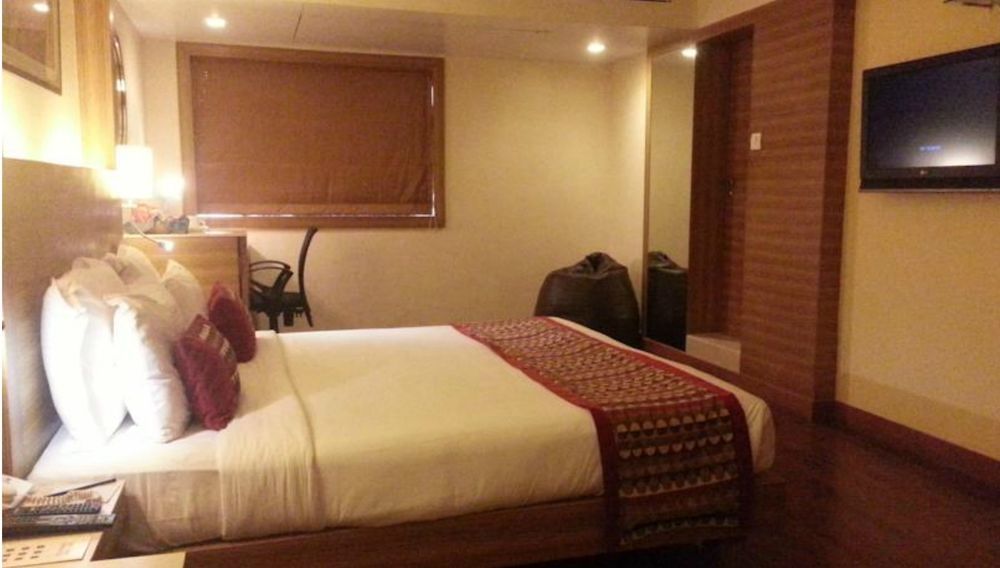 Hotel Heritage Formerly Known As Comfort Inn Heritage Mumbai Exteriör bild